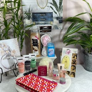 PAMPER YOURSELF COLLECTION #1 MAKEUP